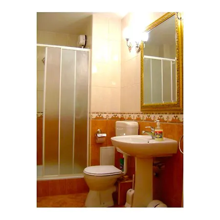 3 Panoramic Apartment *
